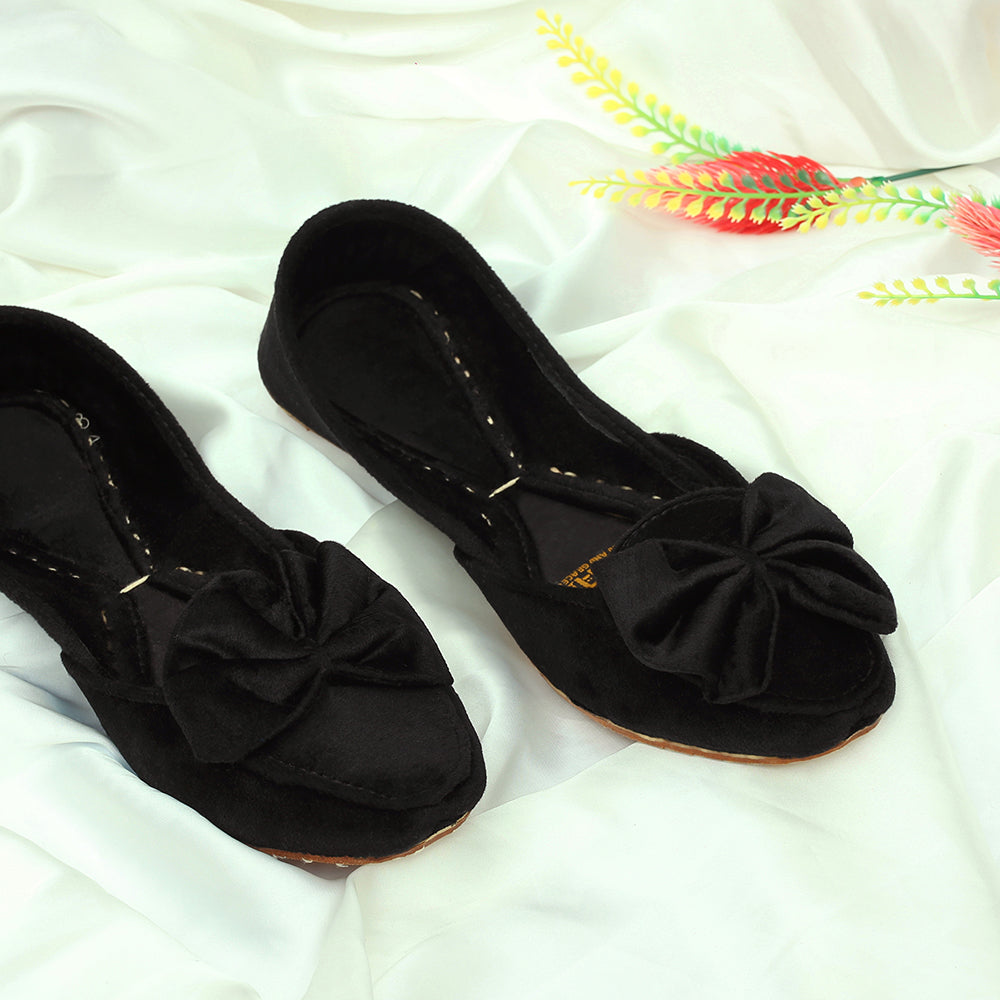 Bow Velvet Khussa
