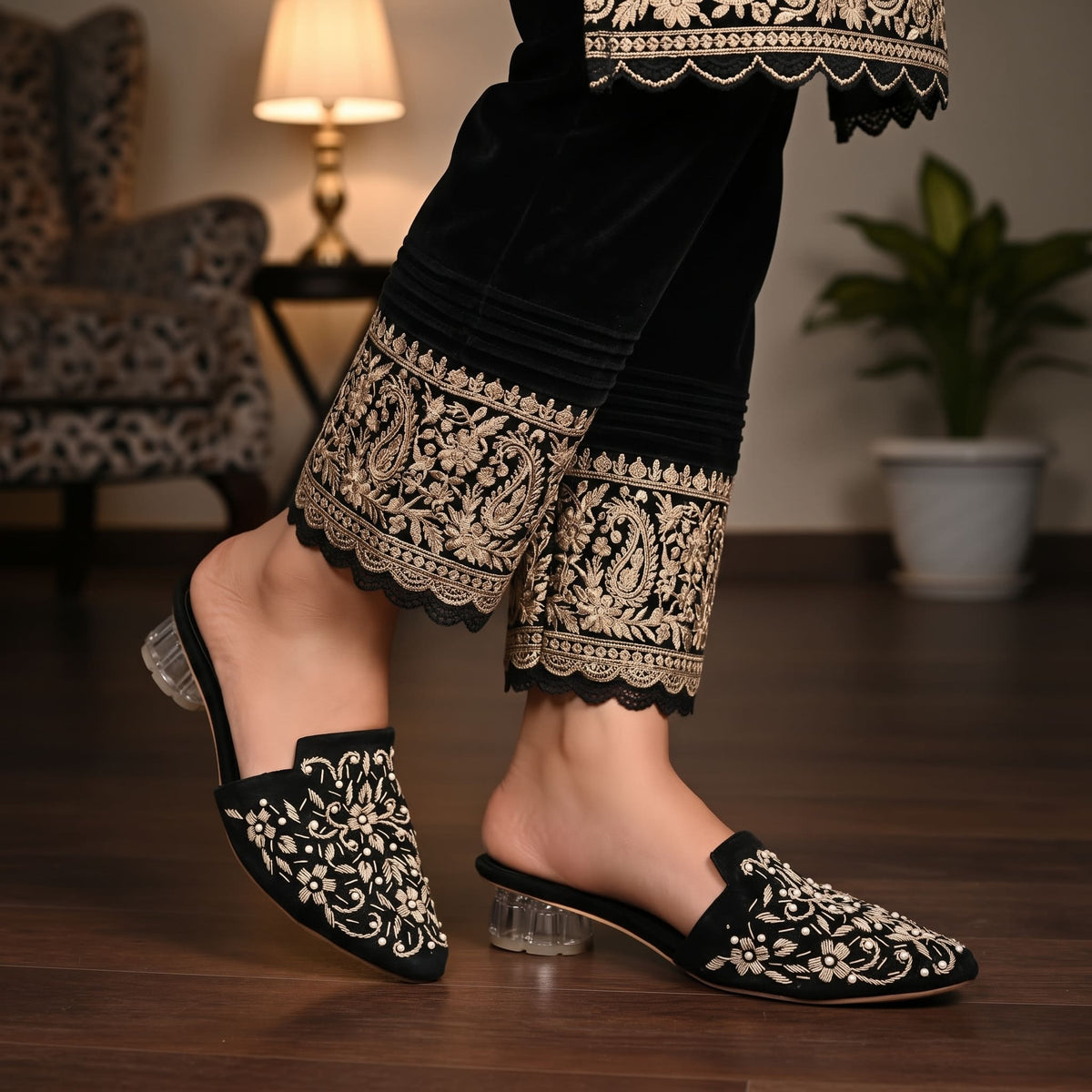 ML-S15-Black