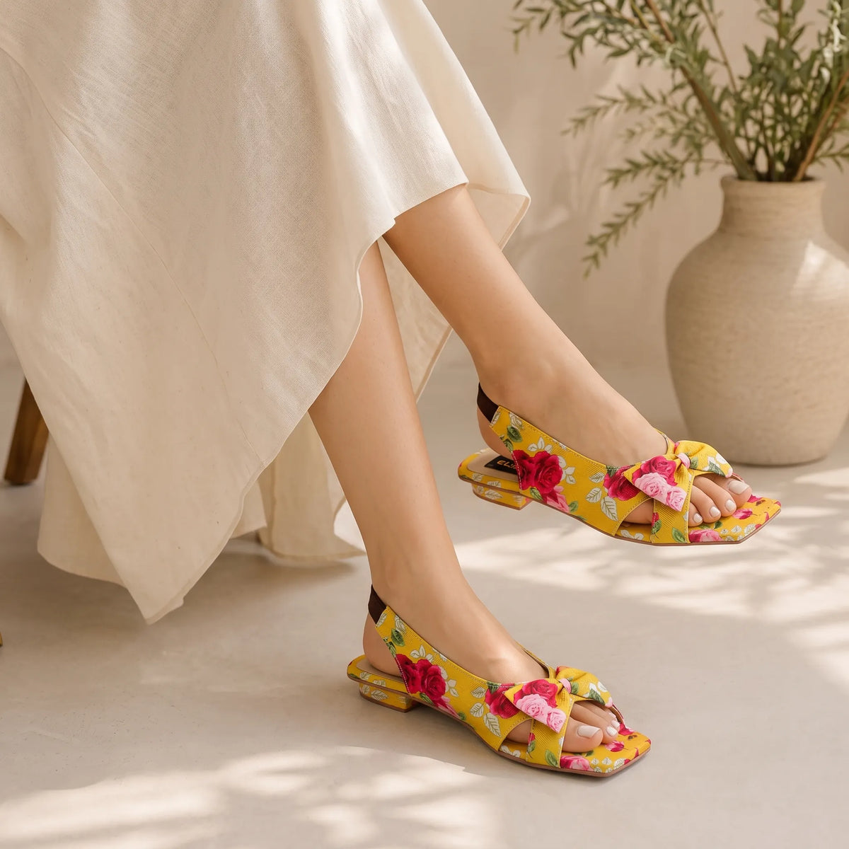 BS5-Bow Printed Sandal