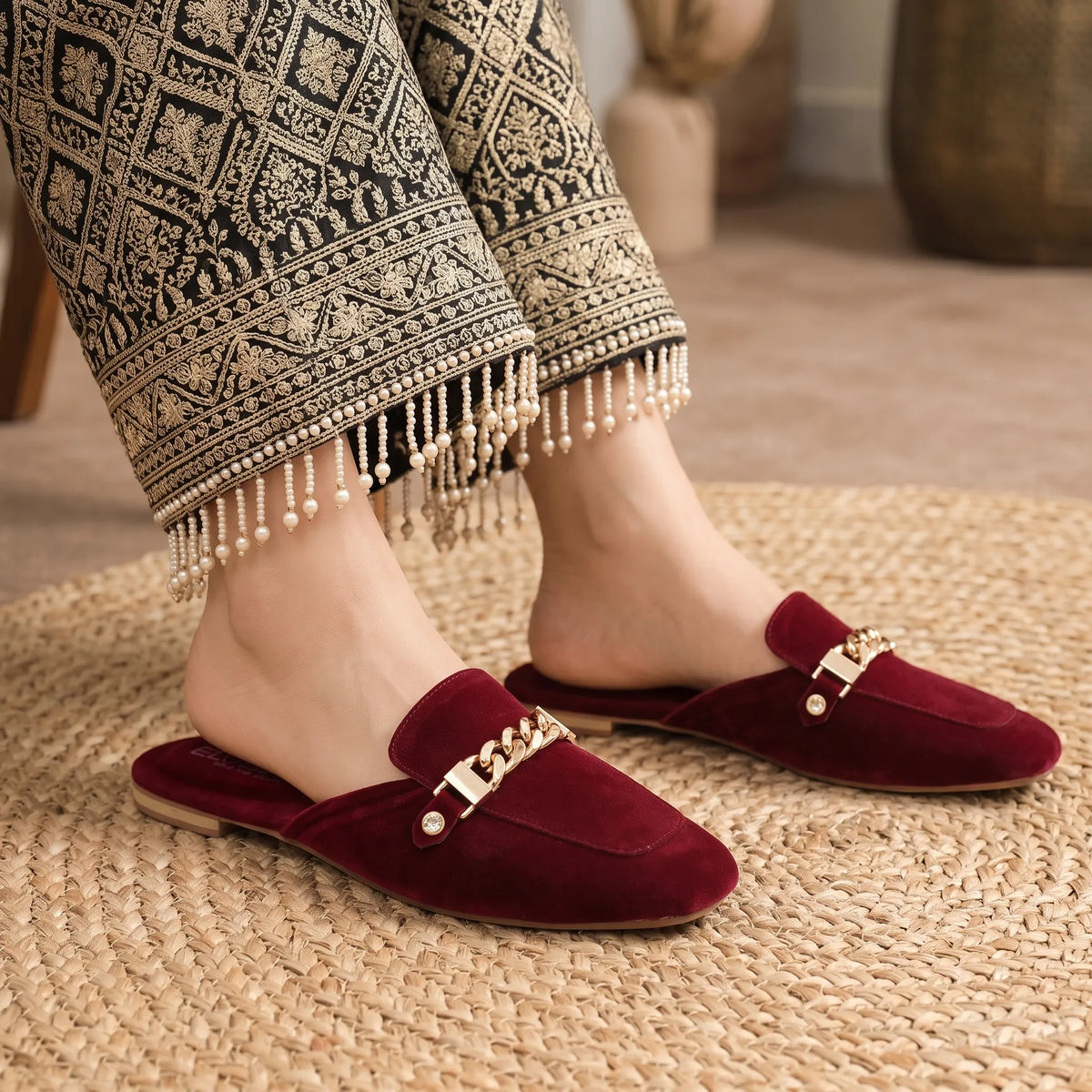 ML-SQ2-Velvet-Chain