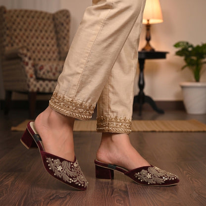 ML-S14-embroidered V Mule