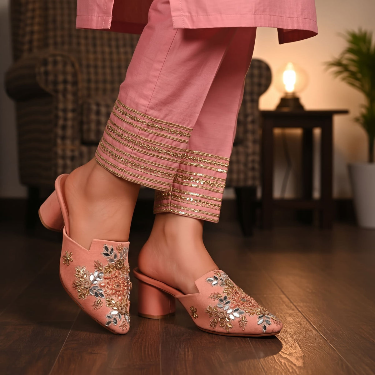 ML-AE6-Pink-(Heel)