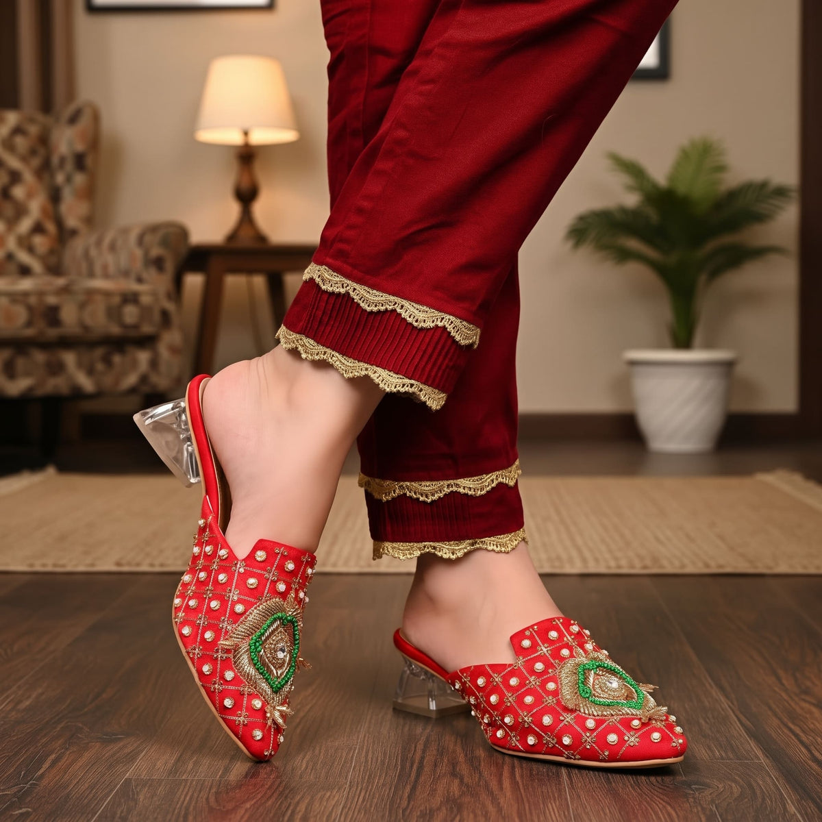 ML-Q2-Red-(Heel)